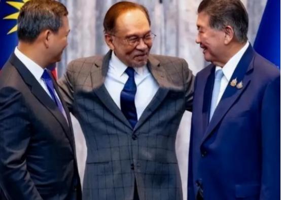 为什么朝鲜、巴基斯坦、柬埔寨集体对中国变脸？这些曾受中国照顾的国家，如今要么亲俄