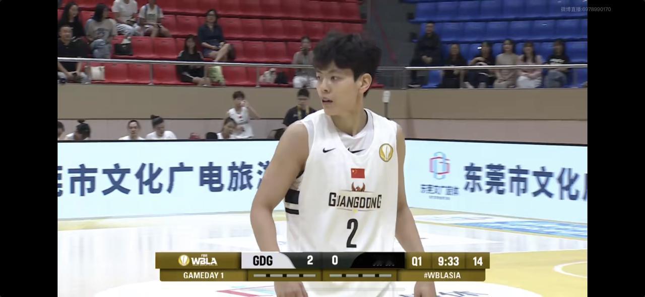 亚俱杯东莞女篮🆚蒙古乌兰巴托目前打完上半场，以53:44领先对方其实
