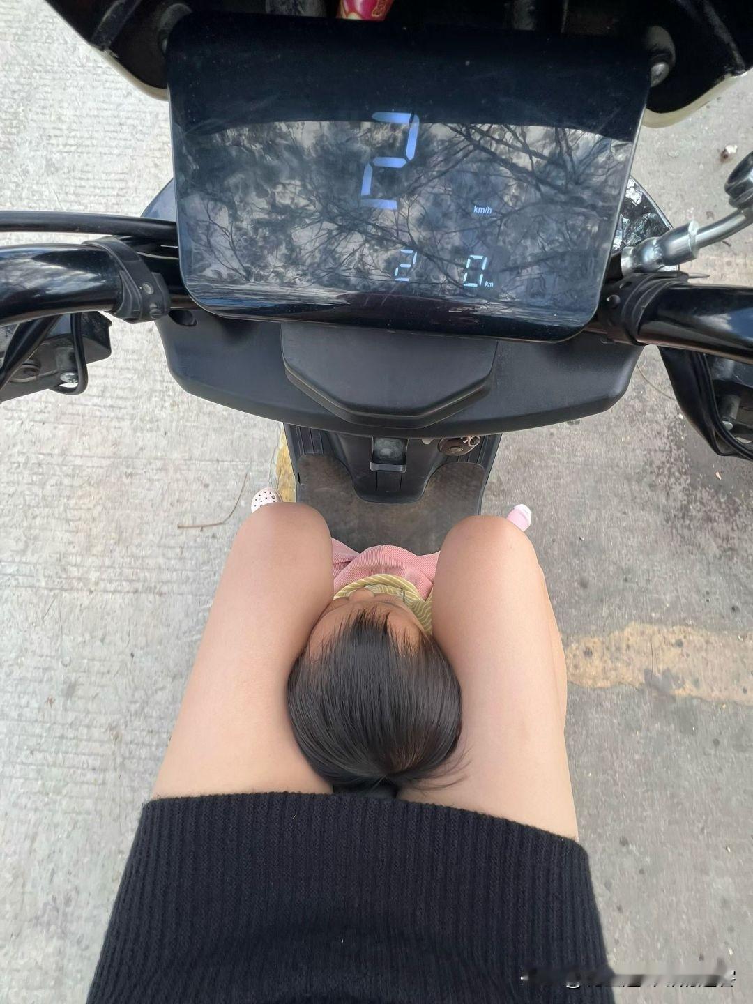 新国标电动车，怎么带娃