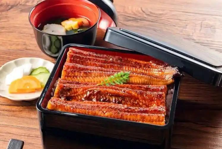 刚吃饱饭就要摔碗，日本人吃了30年中国鳗鱼，还想反过来卡我们脖子？日本99%