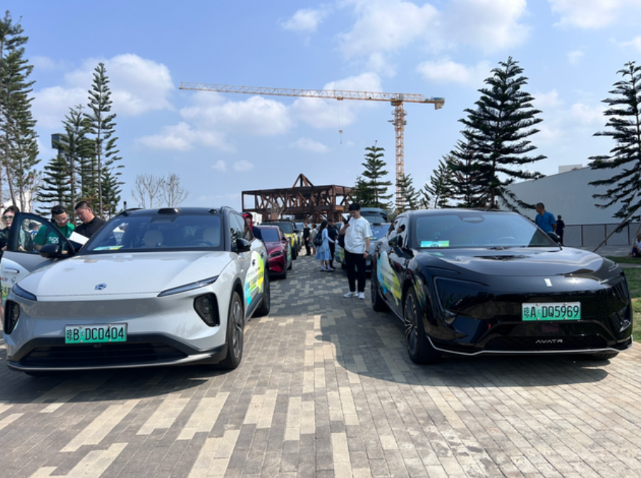 “蔚来ES6”大战“阿维塔11”！关于能耗：两车统一调节为空调24度自动模式，