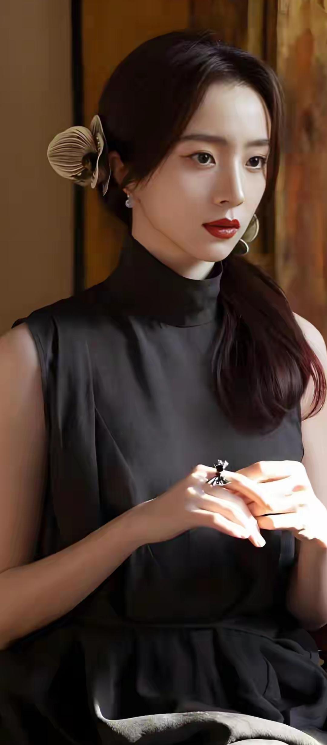 优雅精致妆容，气质满分！