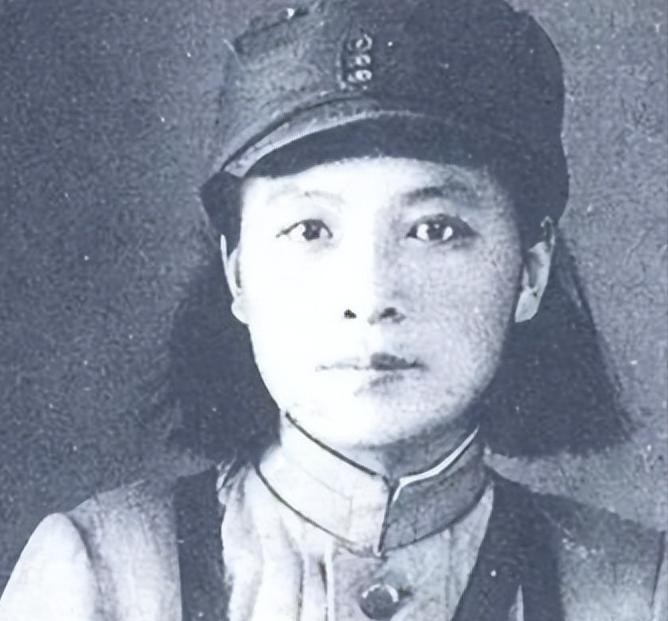 1939年，东北一女地下党被日军抓捕，因承受不住鬼子的酷刑，她大喊说：“太君，别