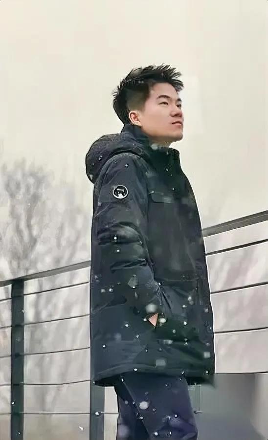 资本黑公关又出新招？董宇辉竟成下一个目标！这次围攻董宇辉的戏码，和河北土