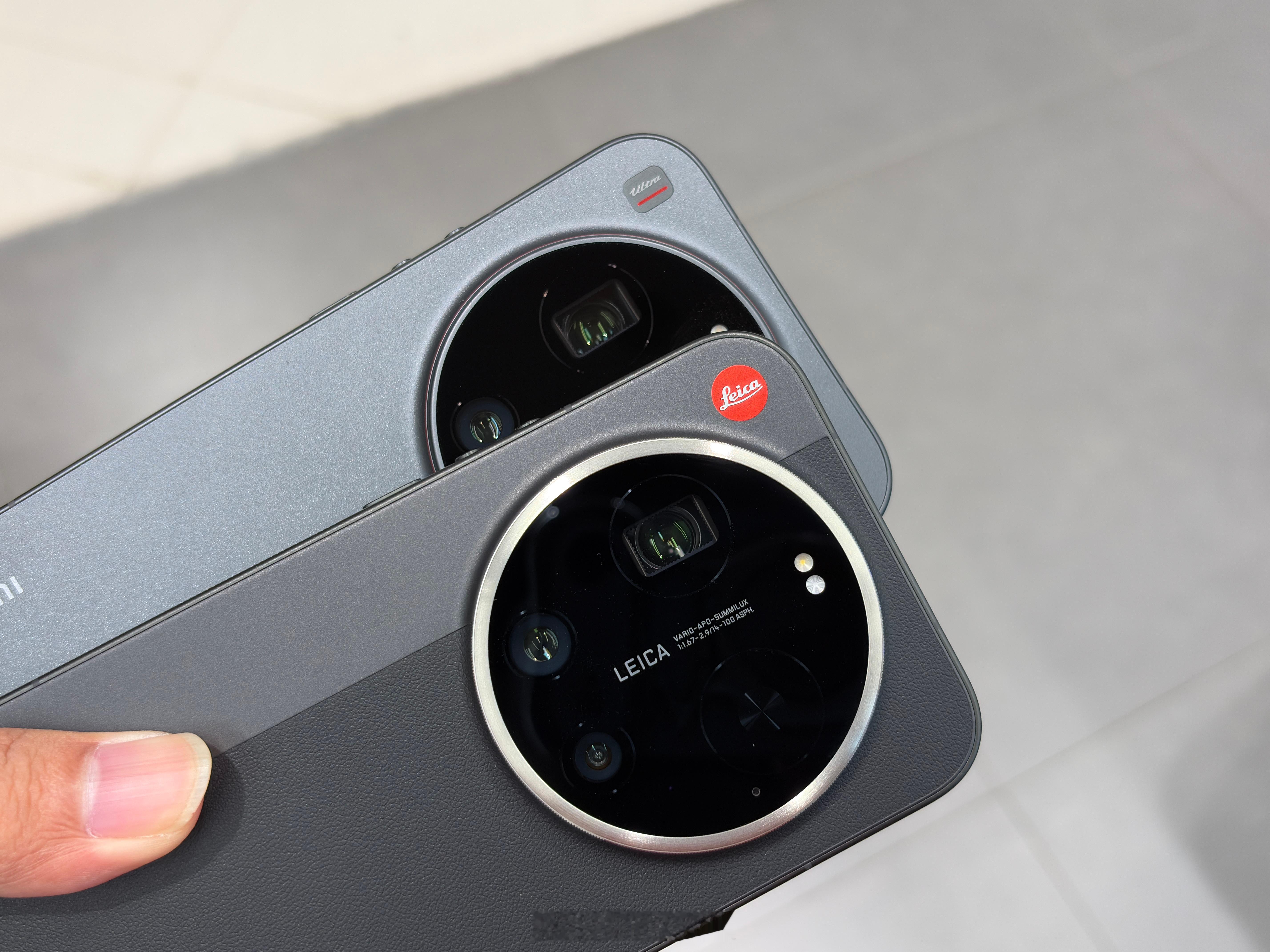 小米17UltrabyLeica，徕卡版对比普通版，都是黑色但是颜色不一样