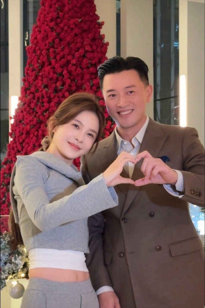 赵韩樱子和渣前夫哥陈笑飞同框对林多美的记忆全回来了。以前我还挺磕赵韩樱子的颜值