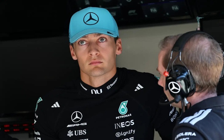 F1拉塞尔：我真难！匈牙利大奖赛起步失误是他今年又一次挫折：他从第六位发车，