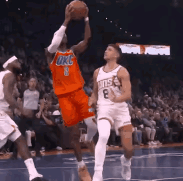 亚历山大这种易被犯规的体质，谁碰到了都会受不了。[捂脸哭][捂脸哭][捂脸哭]