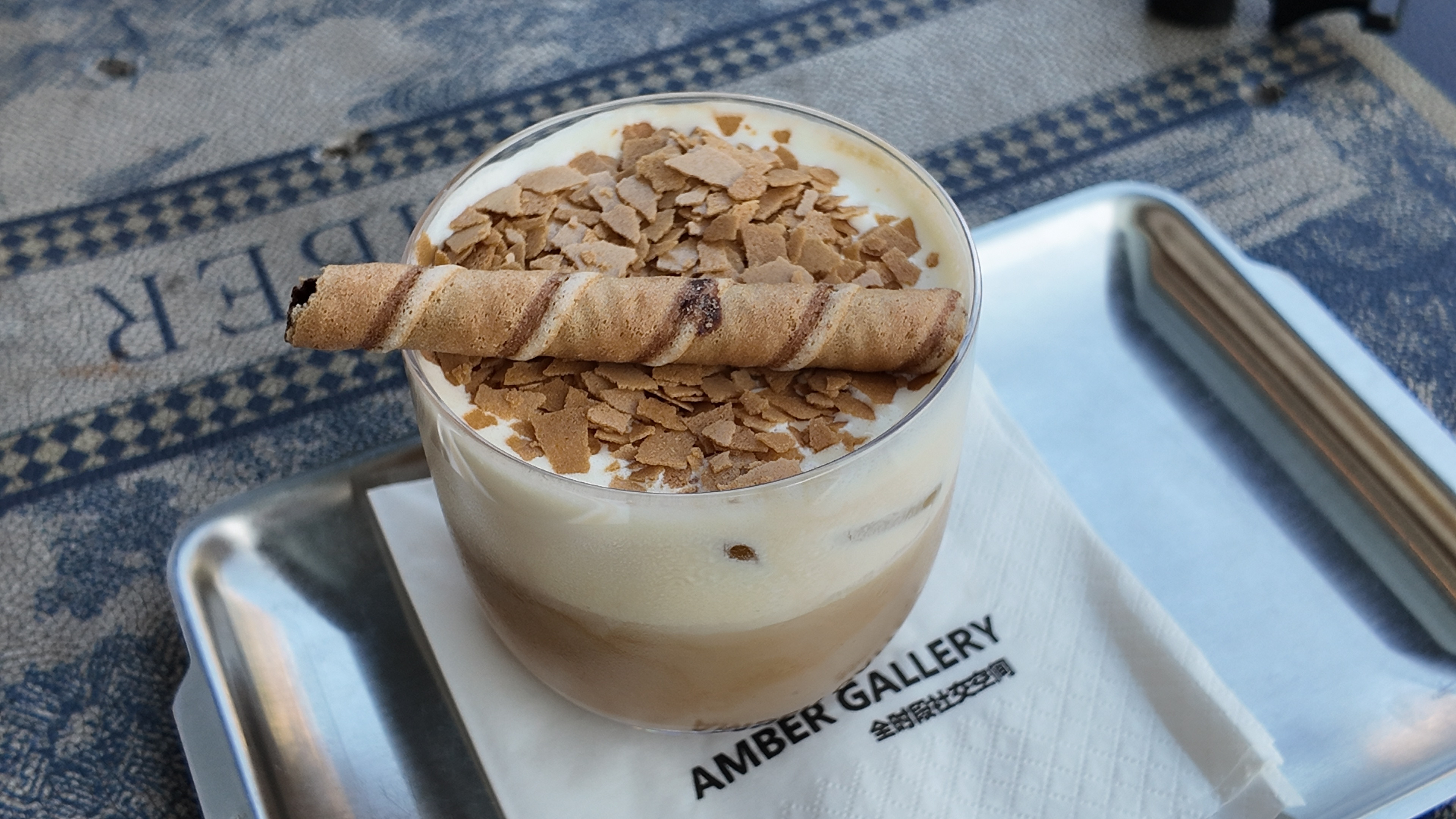 简单玩了玩朋友的DJIPocket4，更加坚信一点：手持Pocket3