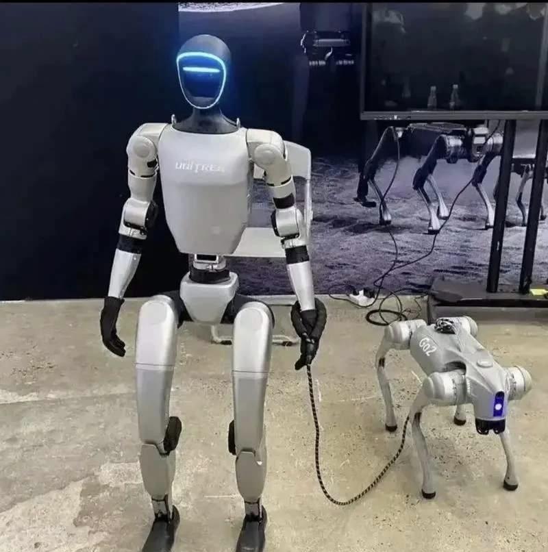 美:阿中我要制裁你们家宇树科技中:啥玩意你闲的慌啊制裁我家宇树科技美: