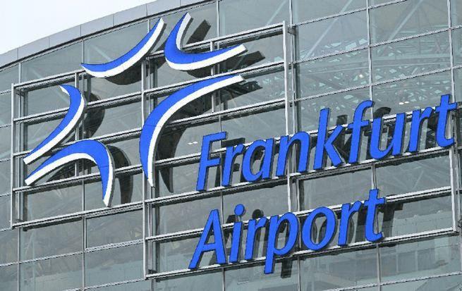 借酒发疯！央企高管在国外机场醉酒失态受查处2024年3月21日，中国航空器材集