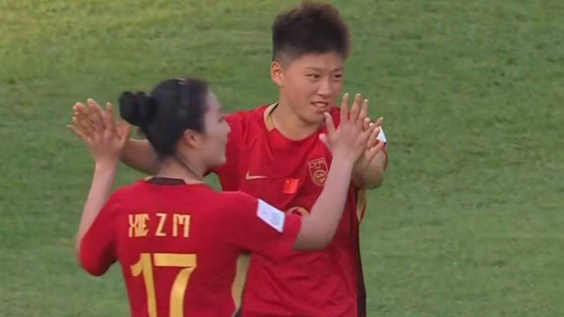 亚洲杯开门红！U20中国女足3-0越南，全方面压制，郑璐独中两元！北京时间