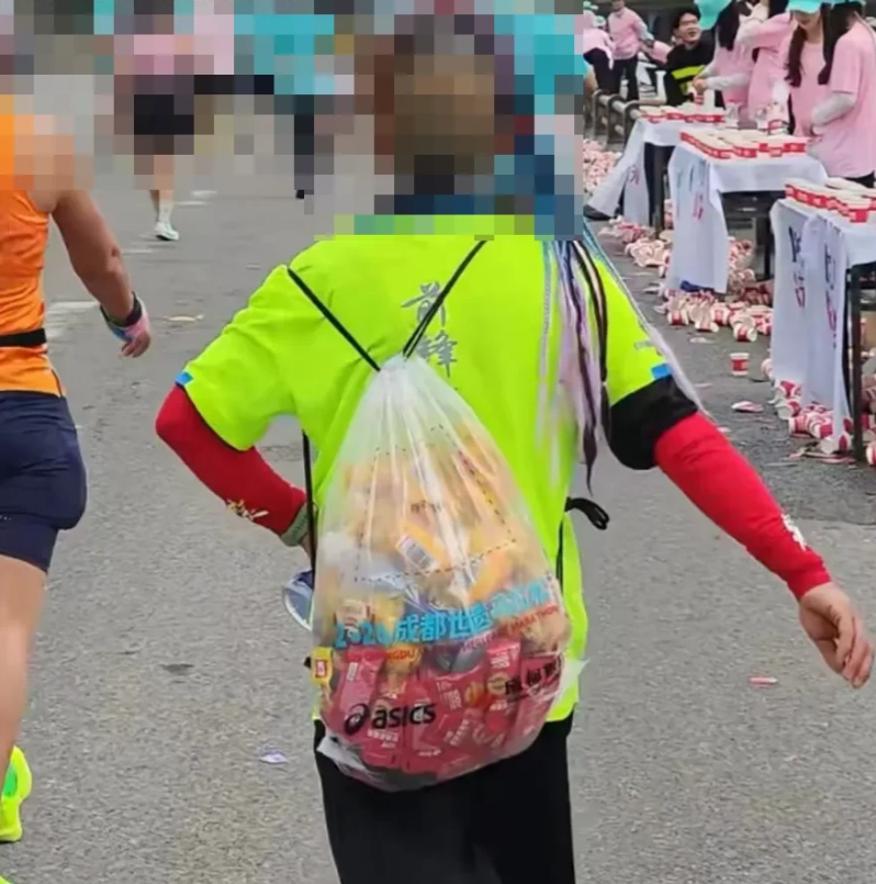 干得漂亮！建议全国推广四川省田径协会对3月22日成都世遗马拉松违规选手做出追加