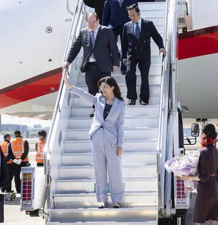 访陆第一天郑丽文记住了马英九的话！4月7日是国民党主席郑丽文访问大陆的第一