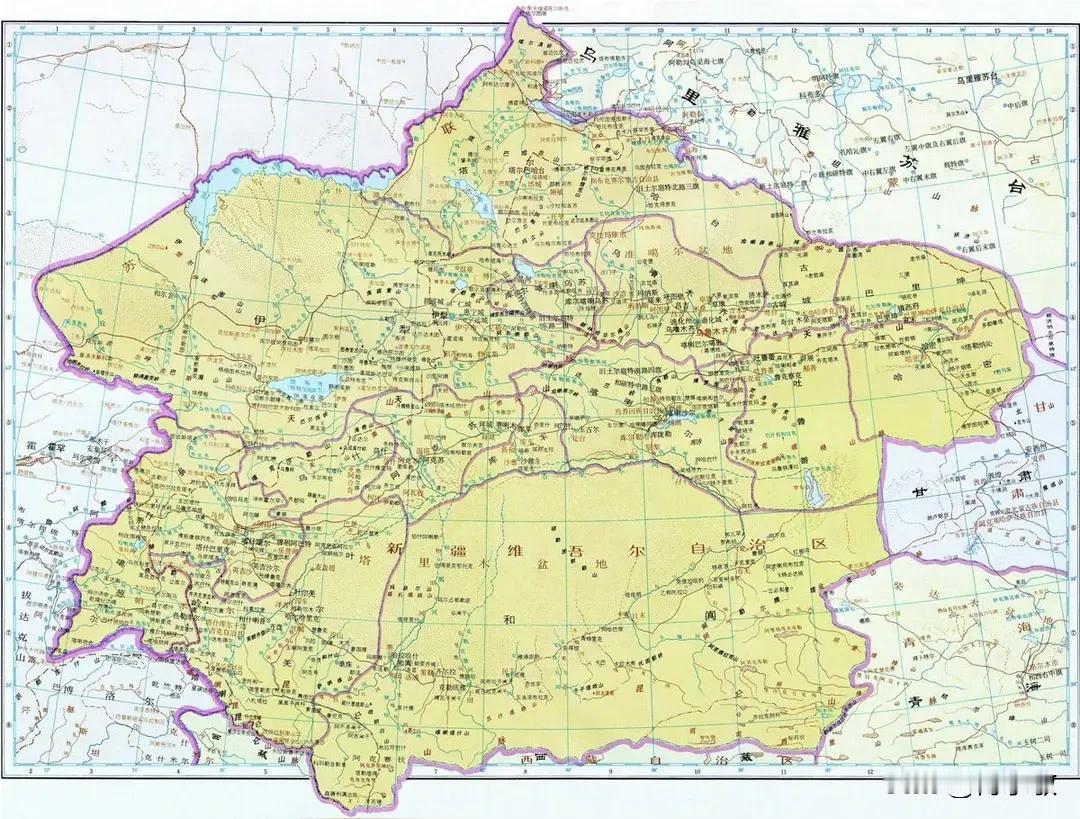 曾经的新疆有多大，面积应该在210万平方公里左右。东部与甘肃相连，以玉门关、