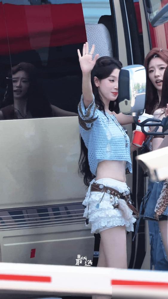 别再说女明星是天生瘦了，陈瑶的闹钟，比你的自律可怕一万倍。你以为人家就是随便