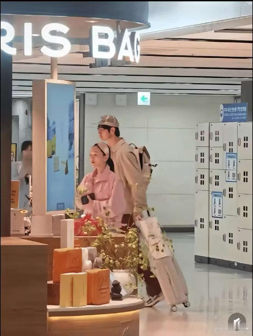 金莎孙丞潇济州岛被偶遇，19岁年龄差再成焦点！