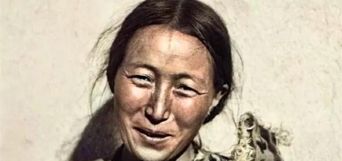 1949年9月5日，第一野战军先遣侦察队600余人穿越湟水河谷进入青海西宁。此时