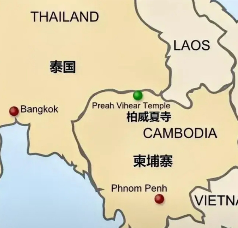 如果泰国和柬埔寨发生战争，你说中国应该帮助谁？如果是过去，中国肯定站在柬埔寨一边