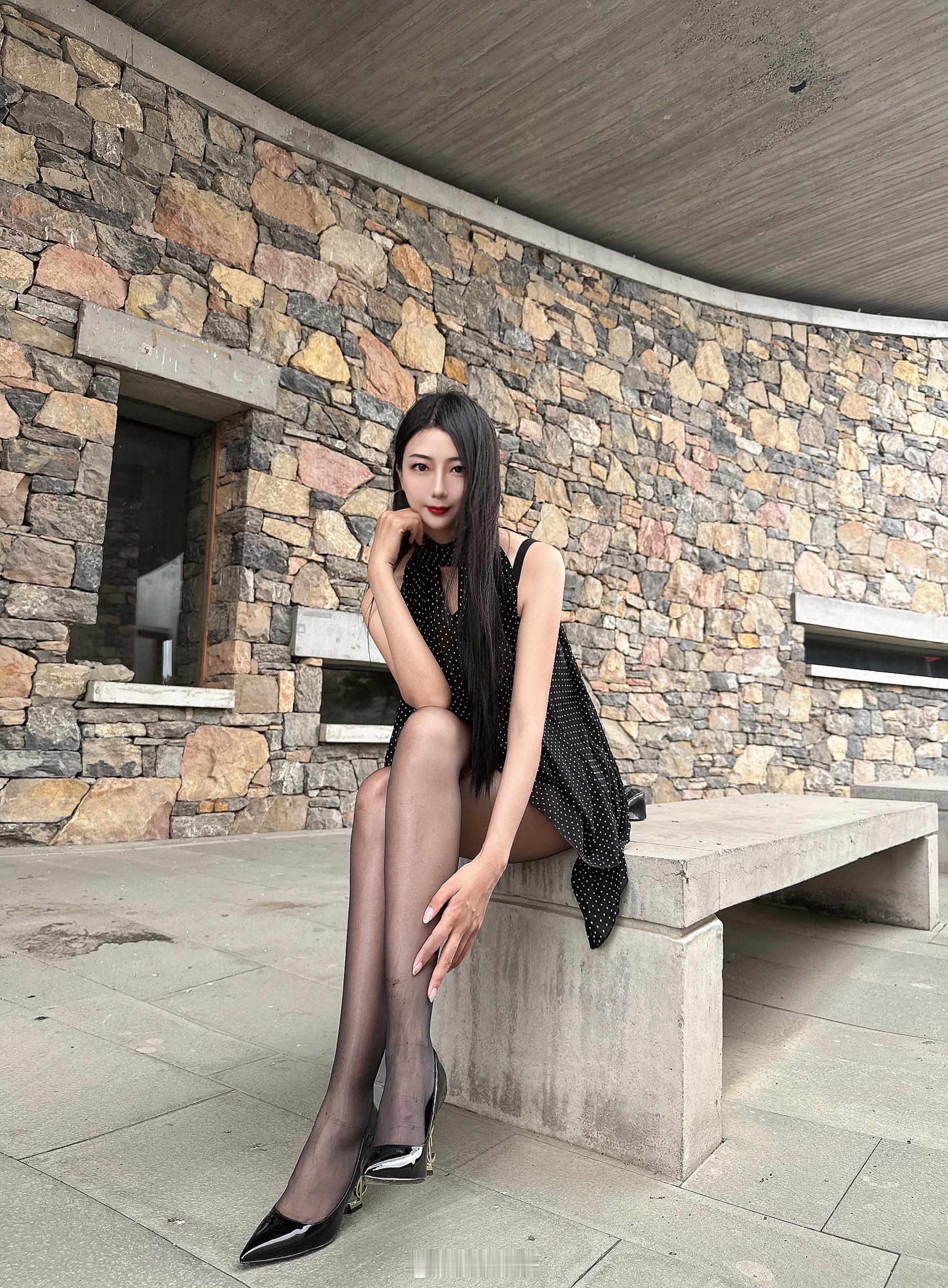 姐姐美不美涞觅润丝御姐性感穿搭分享​​​