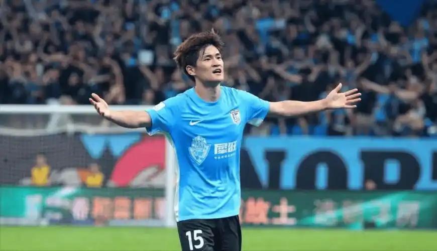 申花下赛季可以引进刘祝润！上一轮就是刘祝润的进球！让申花遗憾平局！那下赛季申花可