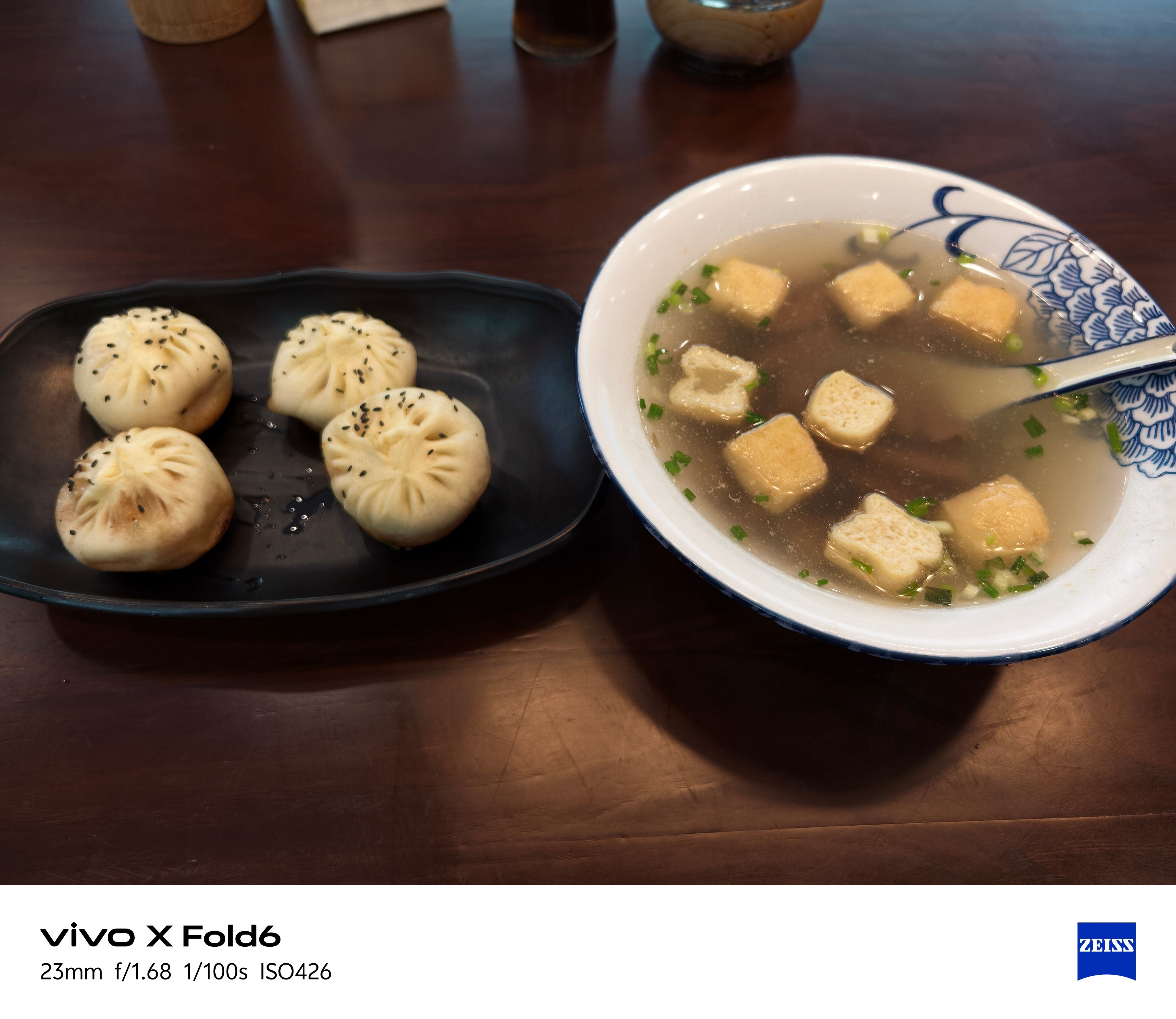来上海不吃生煎和蟹黄灌汤包能行吗