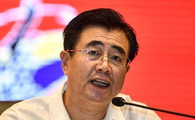 中国三大球现任掌门人的教育背景。宋凯，中国足协主席，辽宁沈阳人，地地道道科班