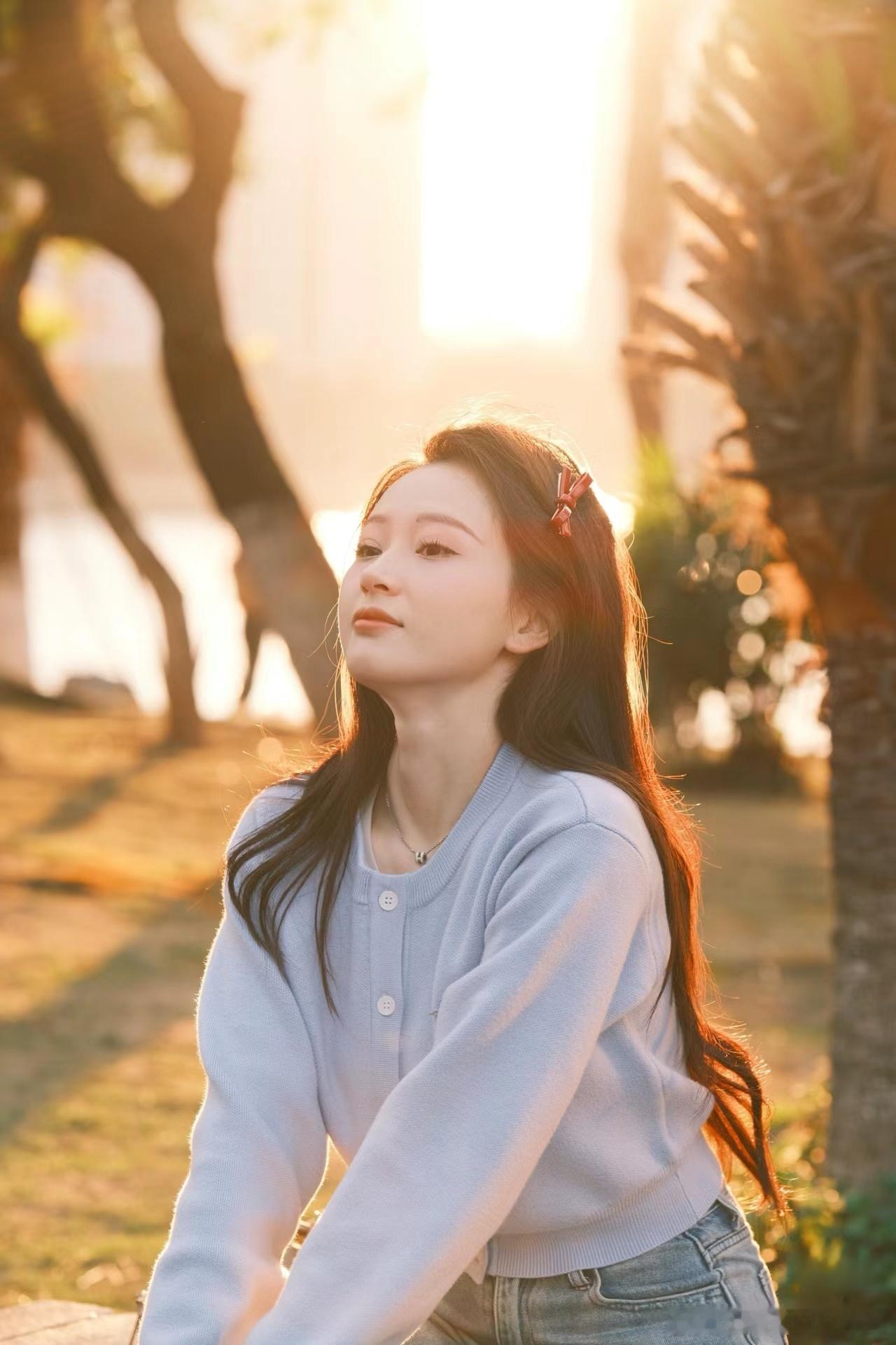 属兔人属鼠人最反感属兔人。属兔人与属鼠人之间曾有相刑克的关系，并且在生活当中，属