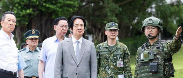 6月28日，台湾中时新闻网发文：“在整体大陆架构之下，‘国军’的地位就清楚了：‘