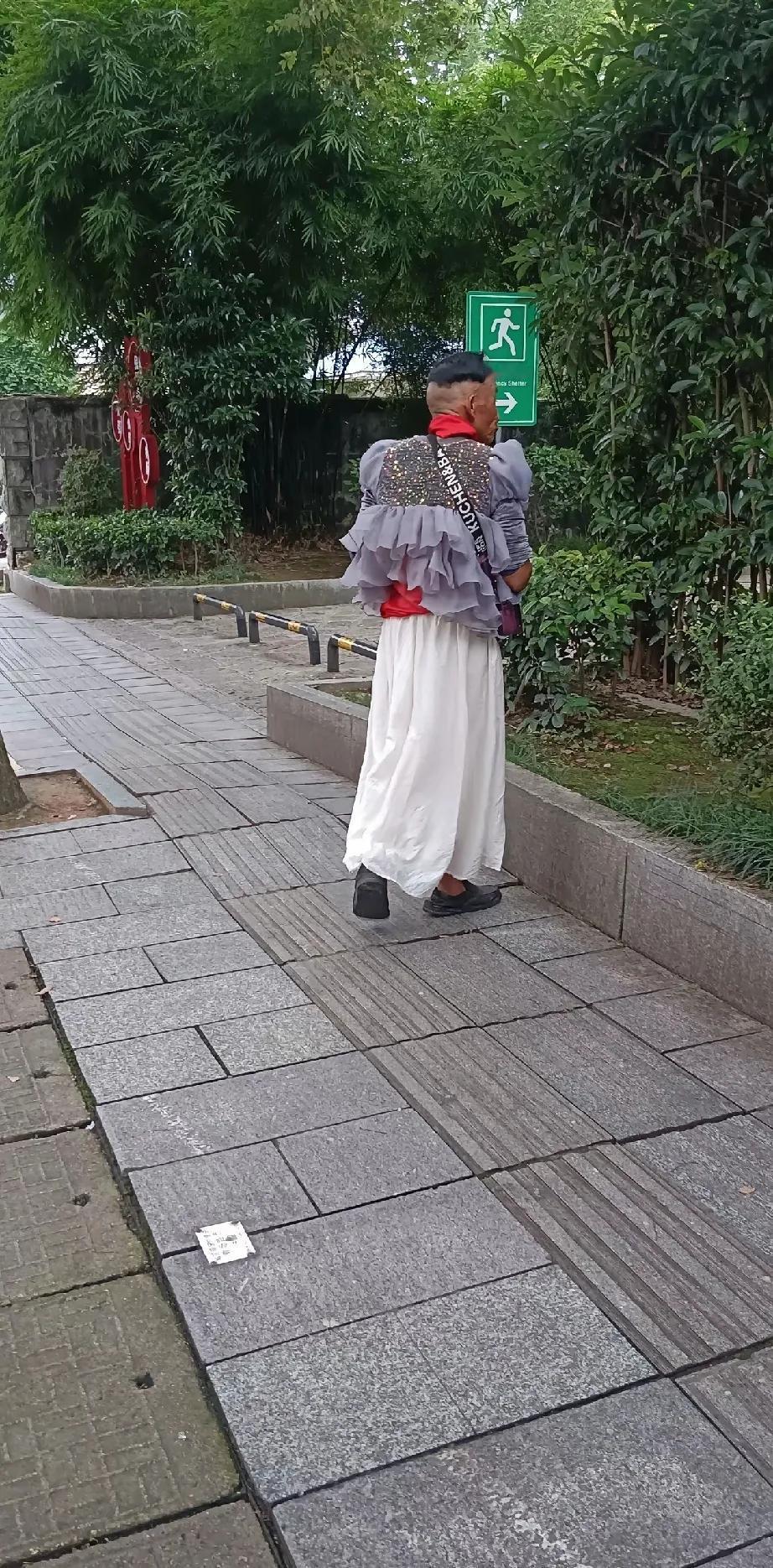 现在的生活状态真的是越来越糟糕