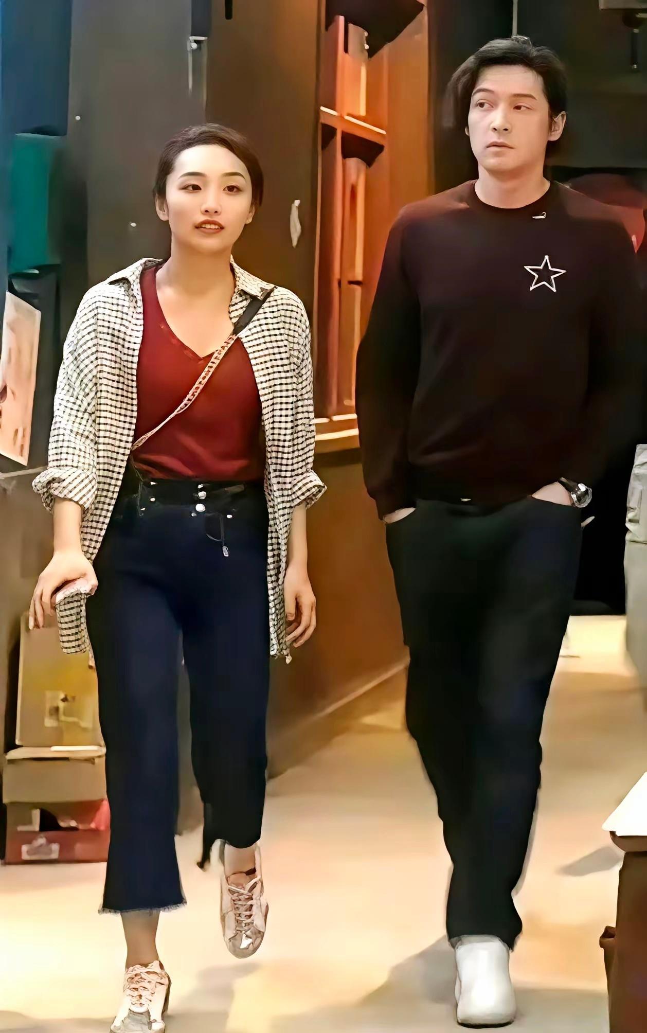 胡歌是不是审美有点问题？？谁懂，江疏影不好吗？​​​