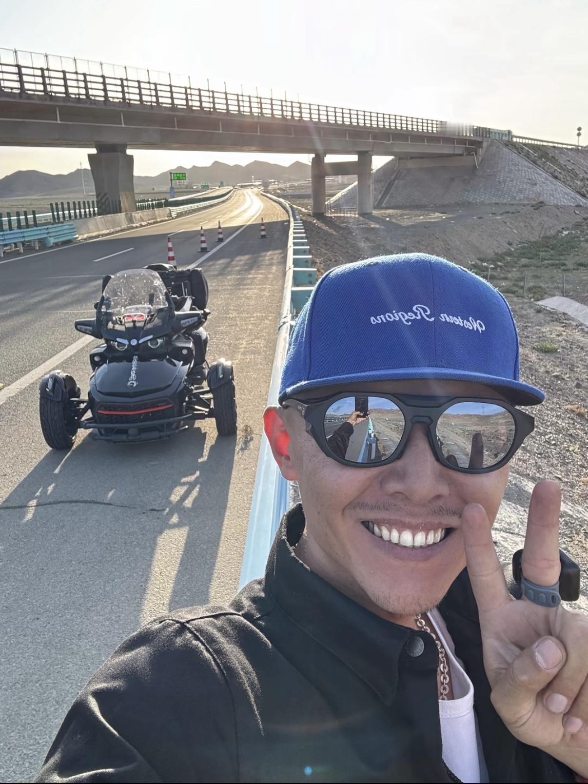 求职者：冰哥，我憋了好久了，想跟你连个麦吐吐槽。我离开职场三年，现在孩子上幼