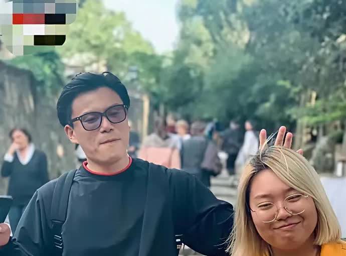 190万，对李雪琴来说只是毛毛雨。可如今足以毁掉她的事业，当是公司注销前