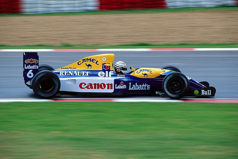 f1在顶级车队里，所谓的‘公平竞争’通常只存在于合同的纸面上。当研发部门生产出