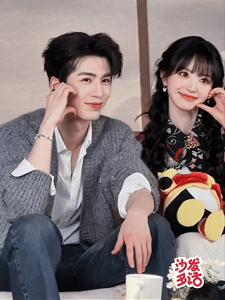 张凌赫认证强制吻震撼美味张凌赫被长玉扇巴掌震撼美味鹅家沙发多话这段我反复看了八