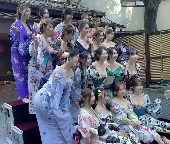 有选择恐惧症的别来，选一个做女朋友，你最钟意的是哪一味