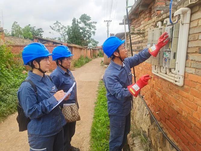 水电气表计量出新规，多收费能退、故障免费换12月19日，市场监管总局发布了