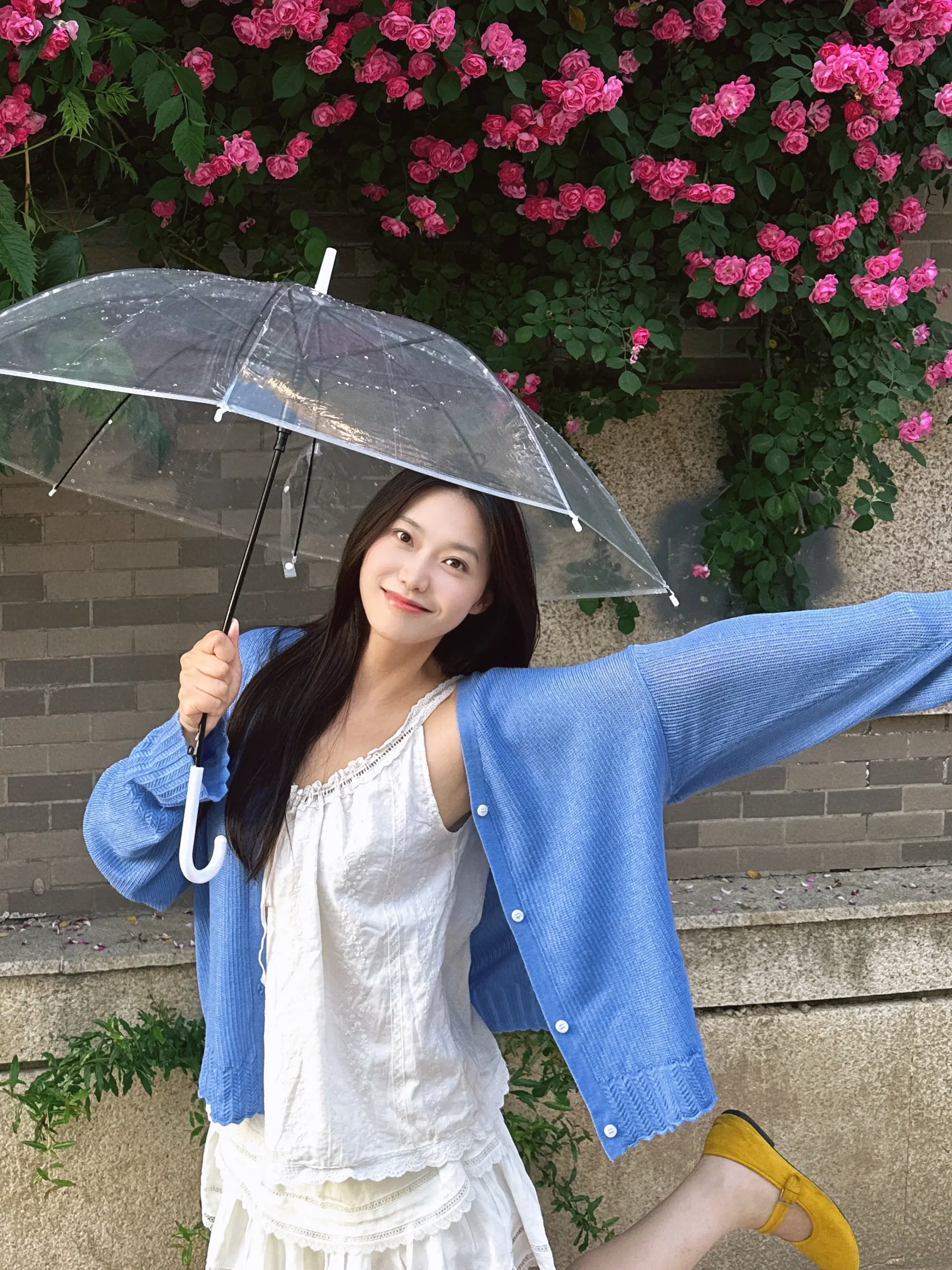 “我被安稳的爱着，在我毫无察觉的每一刻”