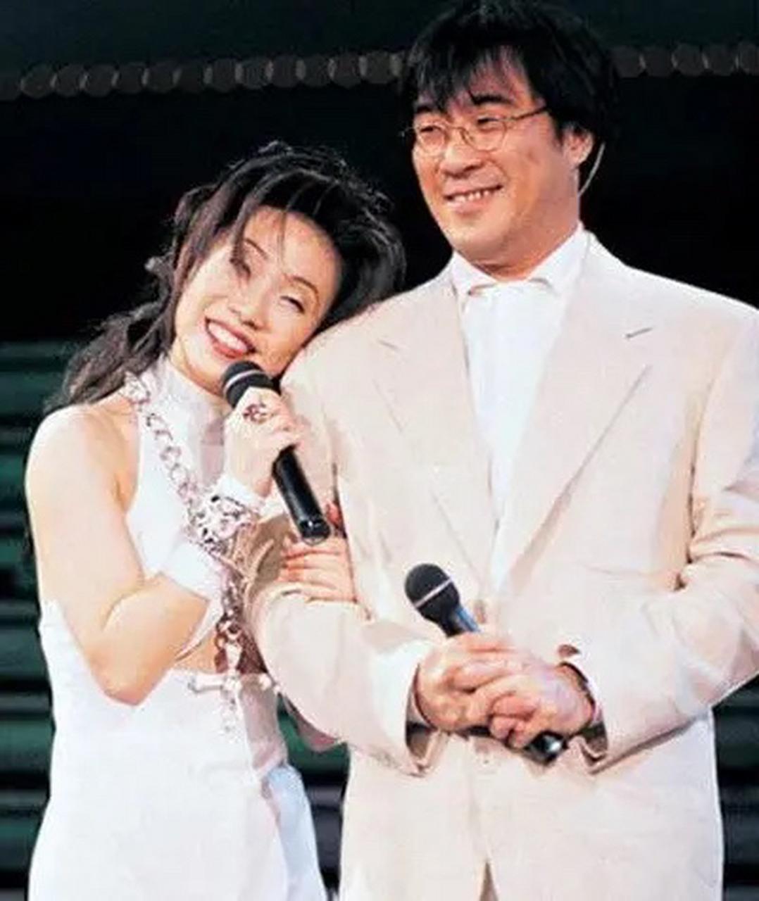 2003年对李宗盛来说可谓五味杂陈，那年他不仅遭遇SARS疫情，婚姻也亮起红灯。