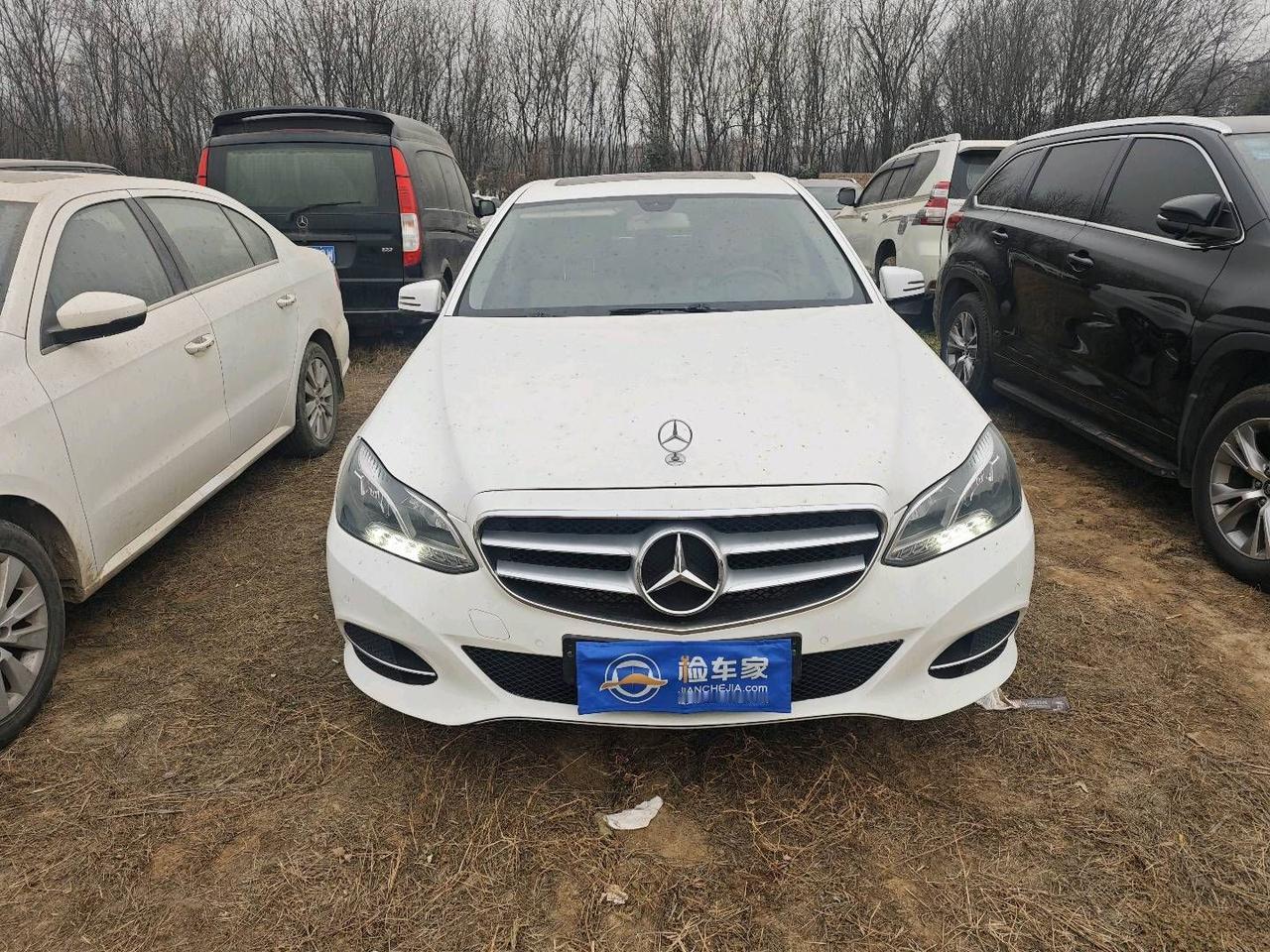 年底买豪车，回村坐主桌！过年开奔驰，家乡遇知己！前两天验了一台奔驰E260，