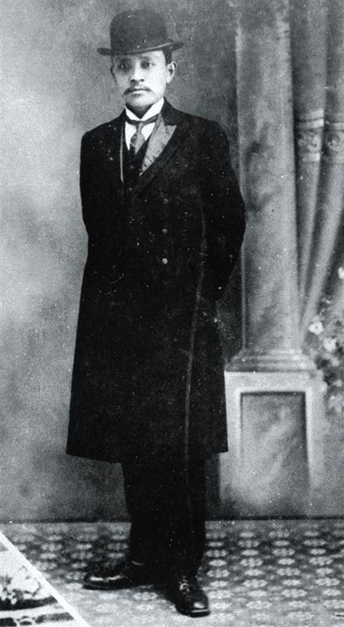 1913年，31岁的宋教仁准备以党首身份组阁，谁知当年3月，居然在上海火车站遭遇