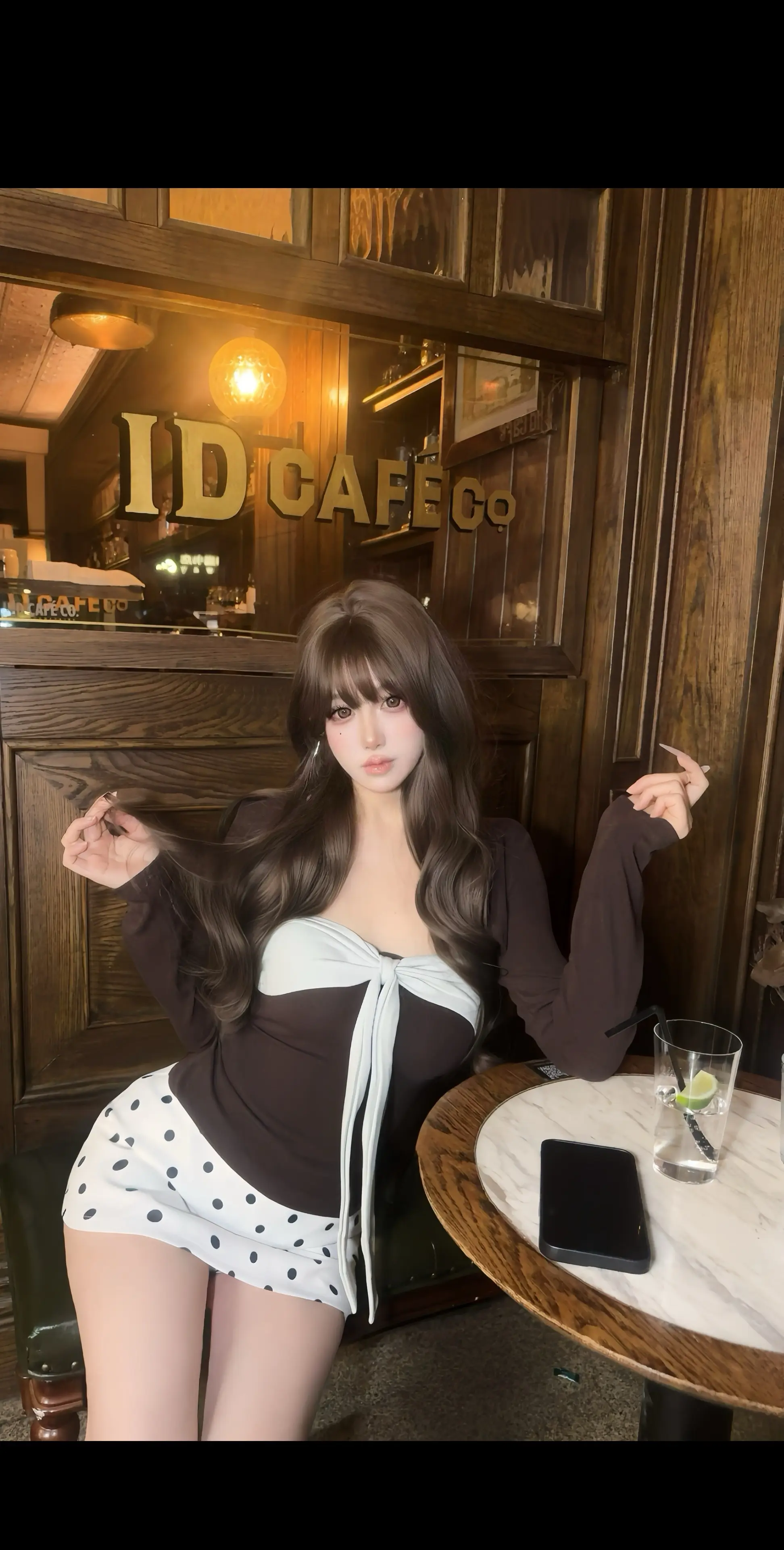 比我可爱的没我坏 比我坏的不存在。