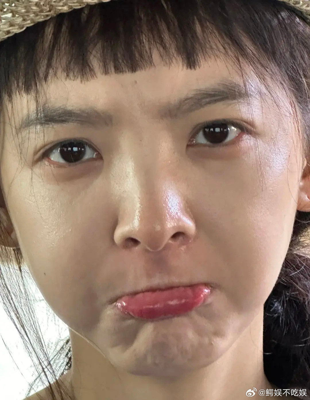 章若楠是不是变样了？30了不要走可爱路线了吧