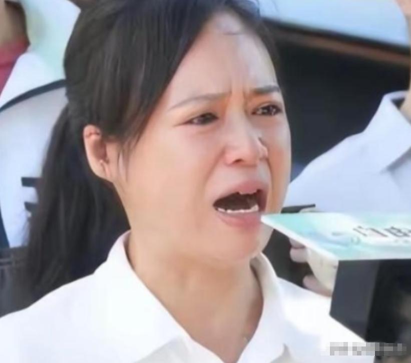 “中国越制裁我，我就越反华！”撂下这句狂言的，竟是个早被吊销执照、冻结账户、彻底