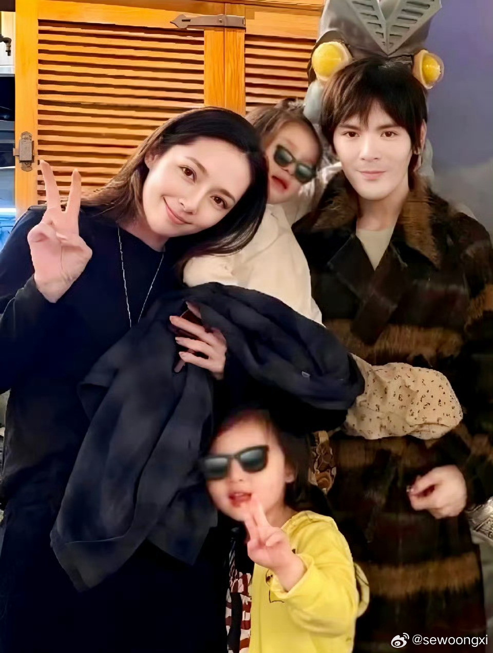 郭碧婷的美貌后继有人了既有妈妈的柔和，又有爸爸的影子，基因真的很奇妙。​​​