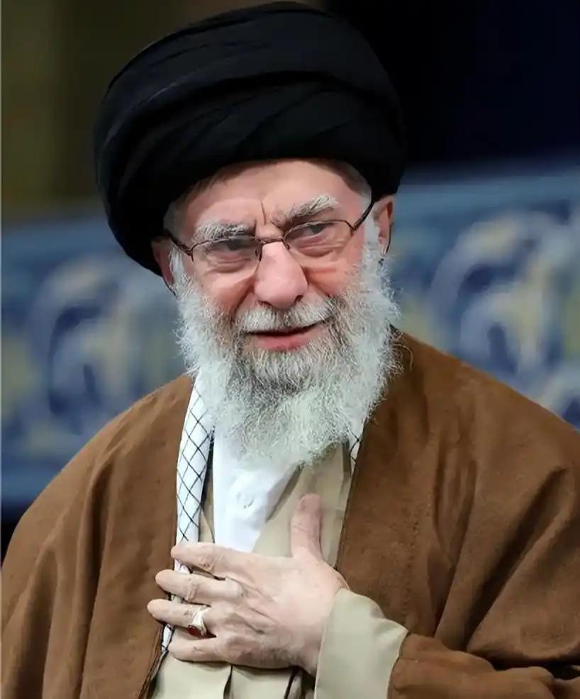 伊朗撑不住了：为什么中国这次选择旁观？就这么说吧，老想着自己当棋手把别人当棋