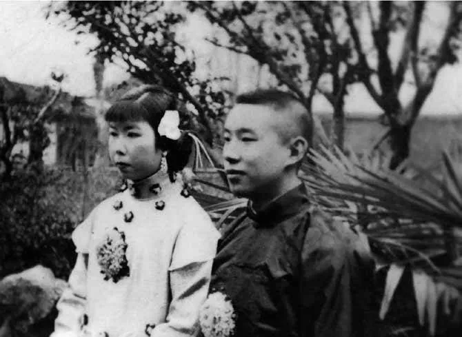 1936年，杭州高家小姐出嫁了。她的嫁妆足足有36个条箱，婚宴上用了96000粒