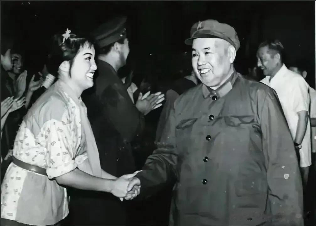 济南战役后，许世友为什么离开主力部队，缺席淮海战役，而又在解放山东的过程中表现突