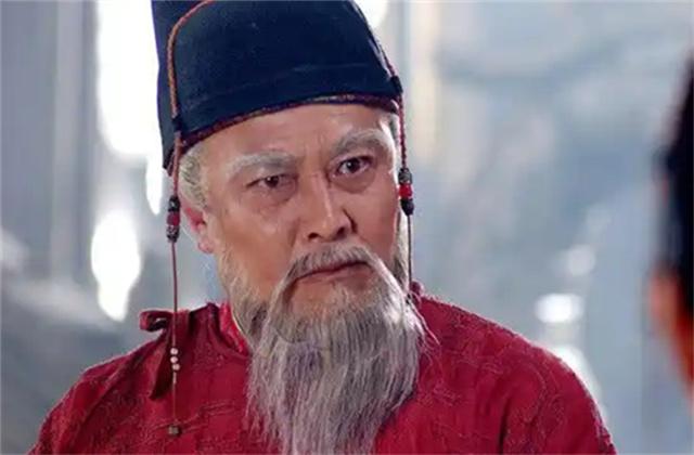 781年的夏天，郭子仪卧病在床，新任宰相卢杞来访，郭子仪立即下令：“家中姬妾、侍