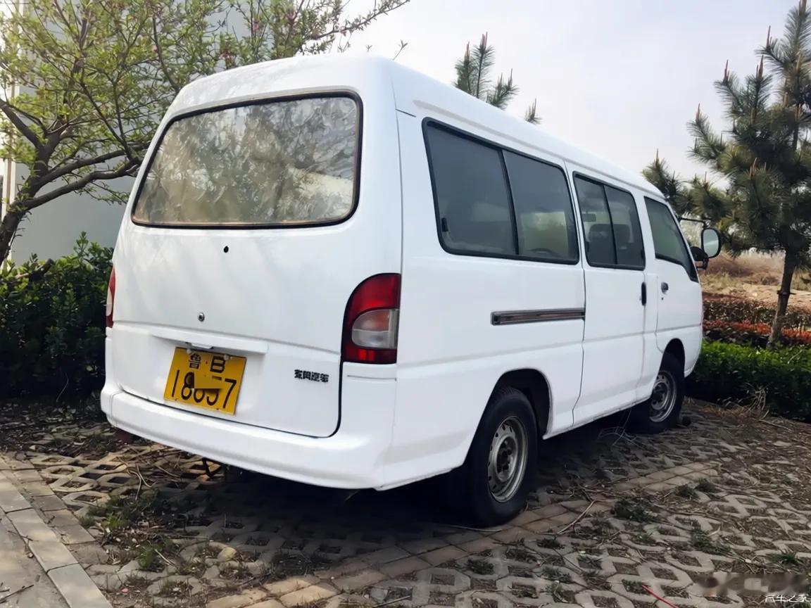 东风飞狐，你见过吗？东风和现代组建的武汉万通汽车被东风本田收购后，该车型随后又